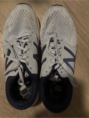 Women’s Lightweight Running Sneakers - White & Navy